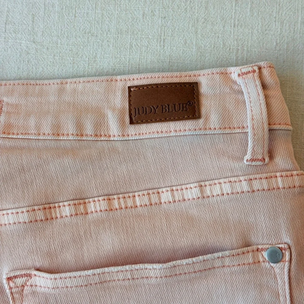 Judy Blue measurements length
